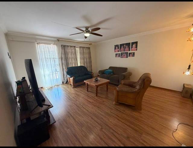 3 BEDROOM TOWNHOUSE FOR SALE IN STANDERTON CENTRAL